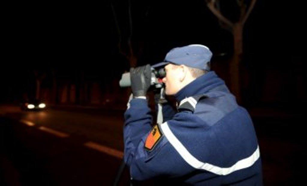 Hérault - POUSSAN ( 34 ) INSOLITE : Une course de voiture qui dérape