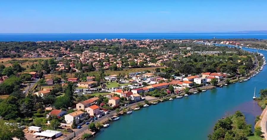 Agde - Eyes Only - Tour en drone : Agde, Cap d'Agde, Grau d'Agde