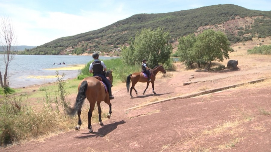 Hérault - LA GARDE RÉPUBLICAINE SURVEILLE LE SALAGOU
