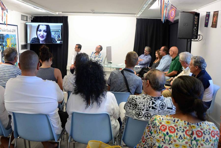 Hérault - La Sétoise Fidji Simo directrice de Facebook et sa famille invités d'honneur de la Saint Louis