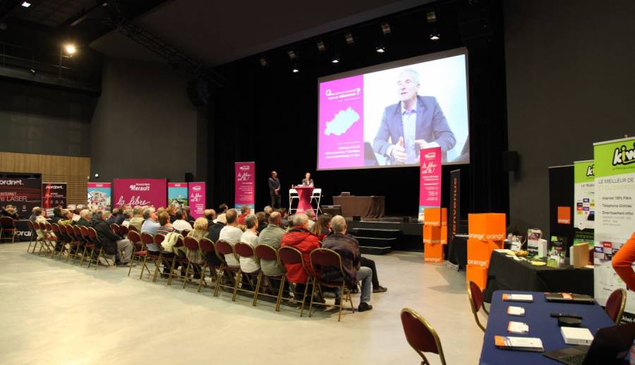 Vias - La fibre optique est à Vias