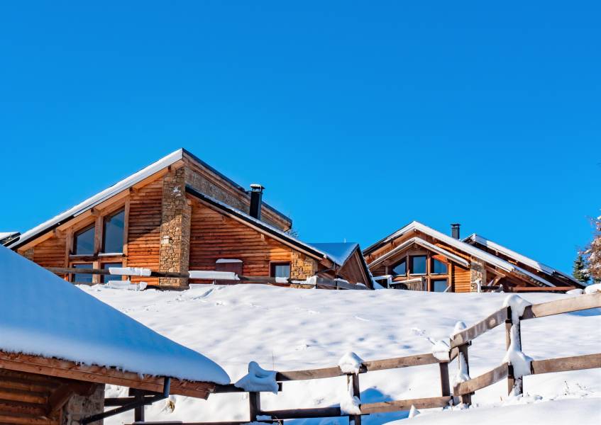 Hérault - Venez vous ressourcer aux Orrys de Saint Pierre et profitez du confort des chalets de charme.