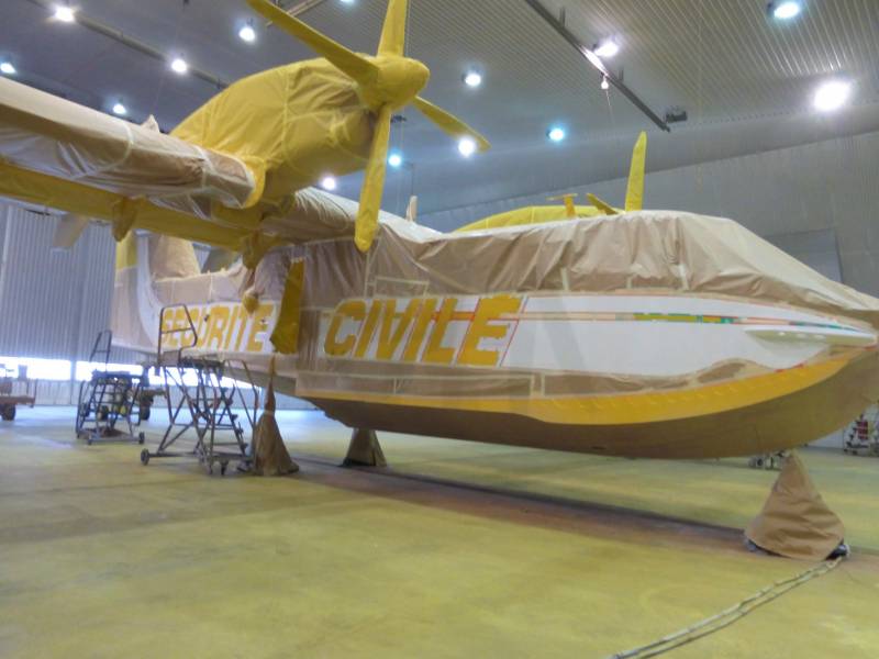 Hérault - Le Canadair P34 se refait une beauté !