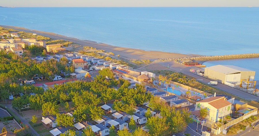 Marseillan - Un camping de Marseillan au 20h de TF1 !