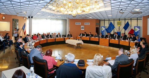 Hérault - Découvrez l'ordre du jour du 1er Conseil Communautaire qui aura lieu en Mairie d'Agde !