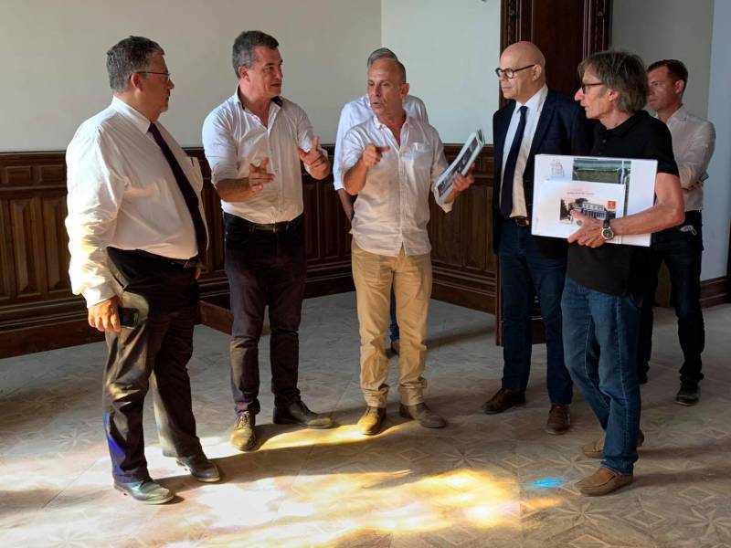 Agde - Le nouveau Directeur Régional des Affaires Culturelles de la région Occitanie visite le Château Laurens