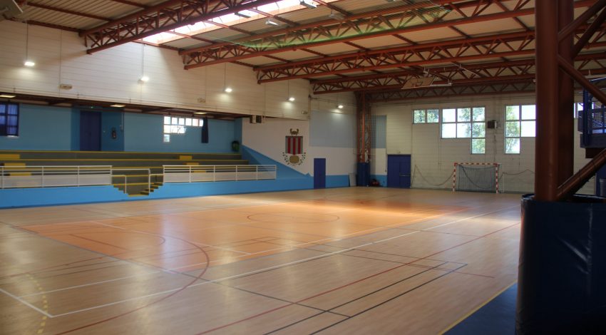Marseillan - Un gymnase flambant neuf pour la rentrée.