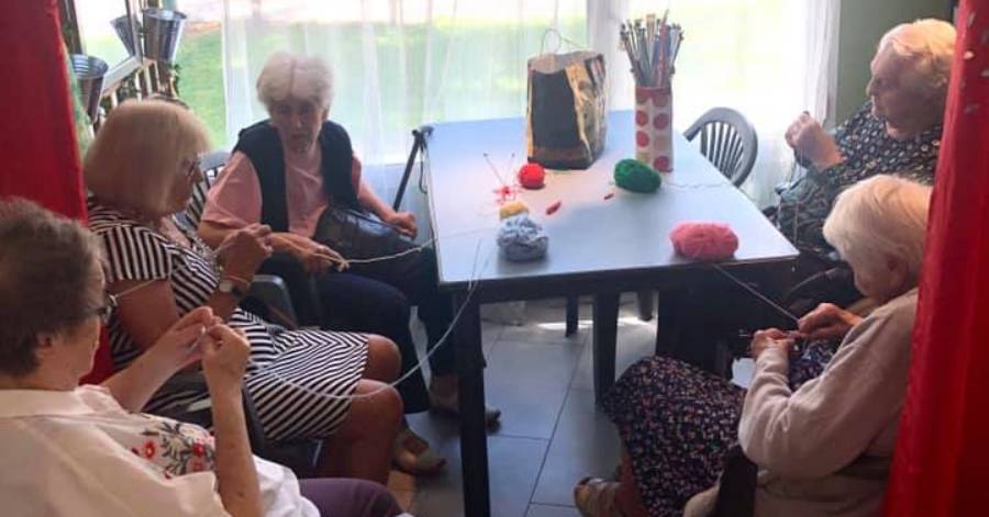 Agde - Les résidentes de l'EHPAD Laurent Antoine d'Agde ont des compétences en couture !
