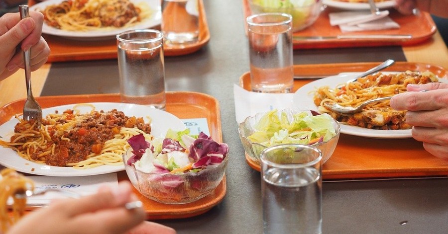 Hérault - Cantine au collège : le prix des repas diminue !