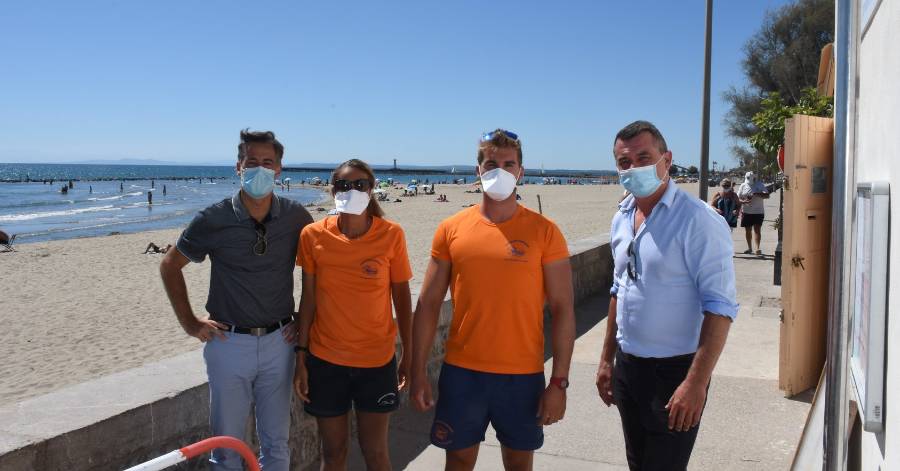 Cap d'Agde - Tournée des plages, en cette fin de saison pour le Maire Gilles D'Ettore accompagné de Sébastien Frey