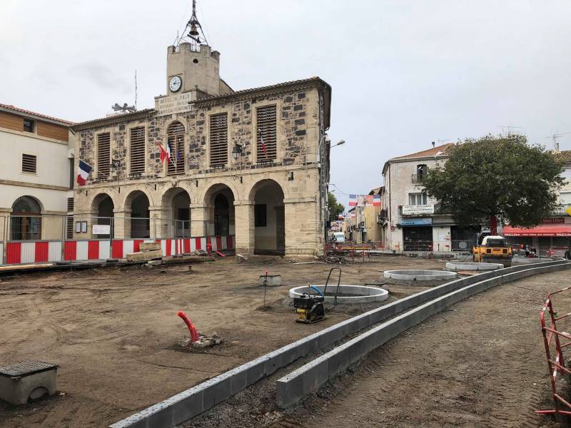 Bessan - L'inauguration de la nouvelle place de la Promenade de Bessan est reportée