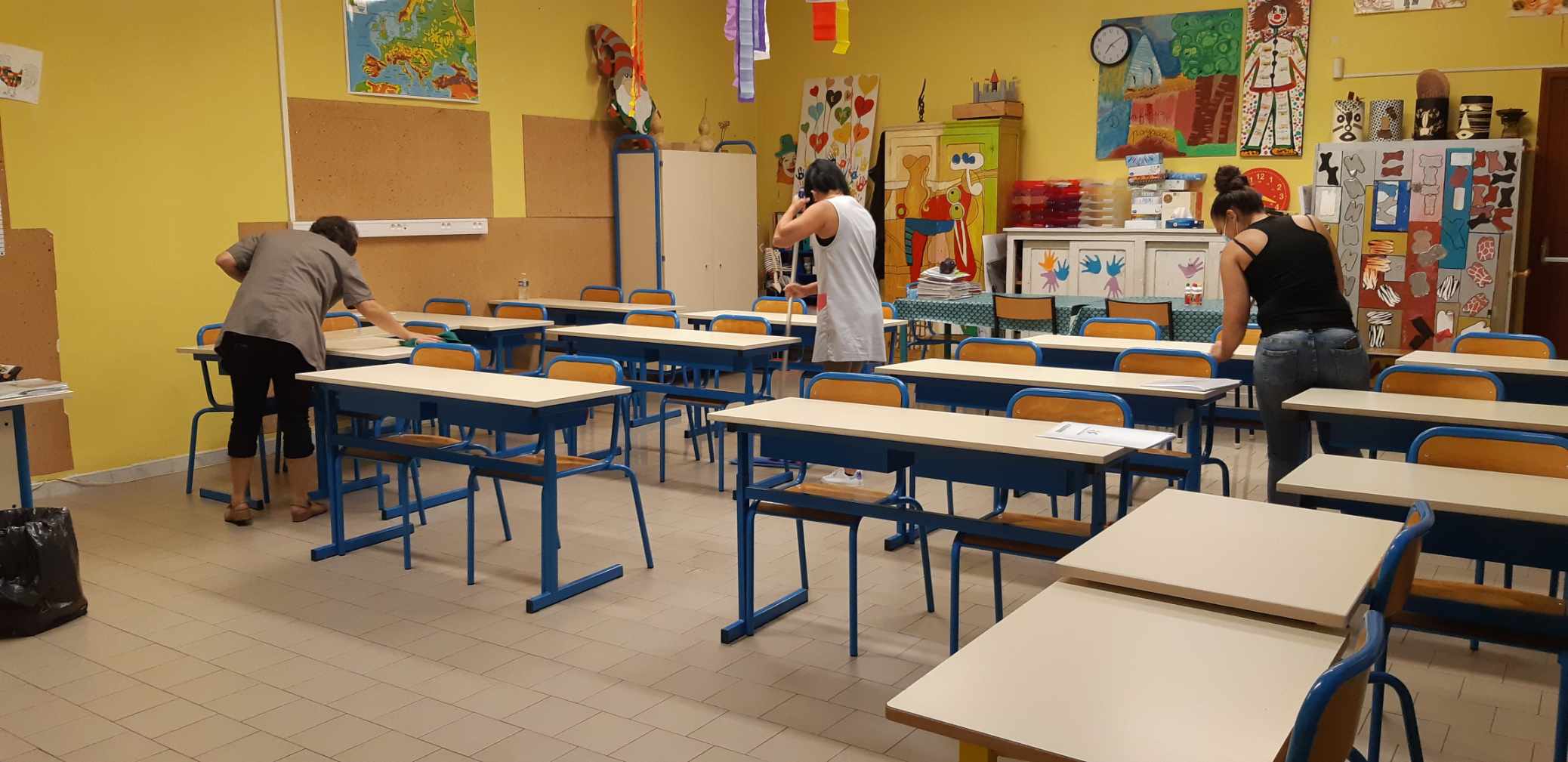 Bessan - Zoom sur le nettoyage et la désinfection des salles des classe en cette période de Covid