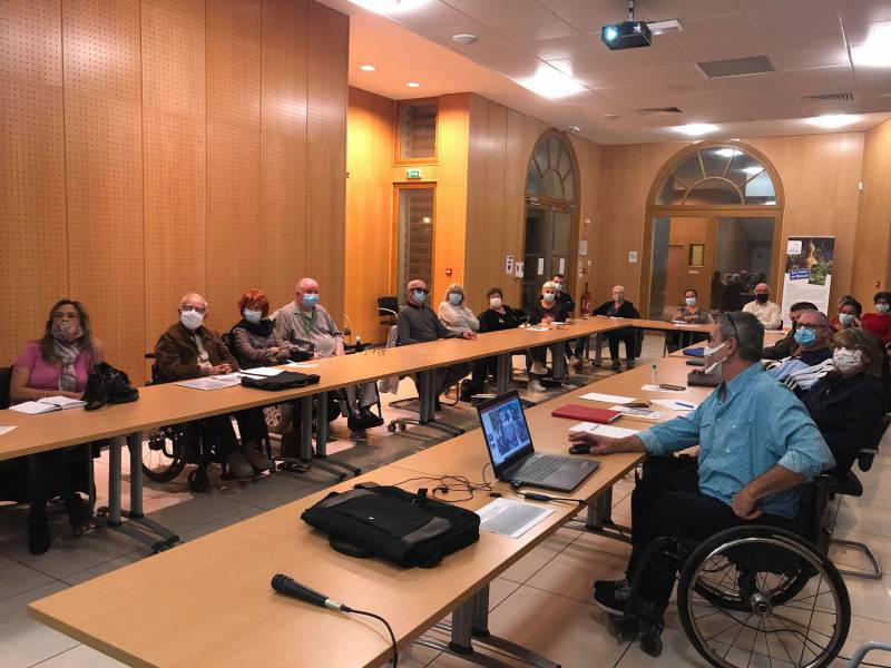Bessan - Les élus bessanais sensibilisés aux obstacles quotidiens des personnes handicapées