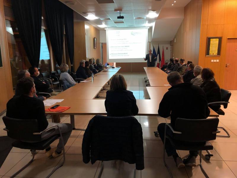 Bessan - Les acteurs du tourisme bessanais échangent avec la municipalité et l'office de tourisme Cap d'Agde Méditerranée