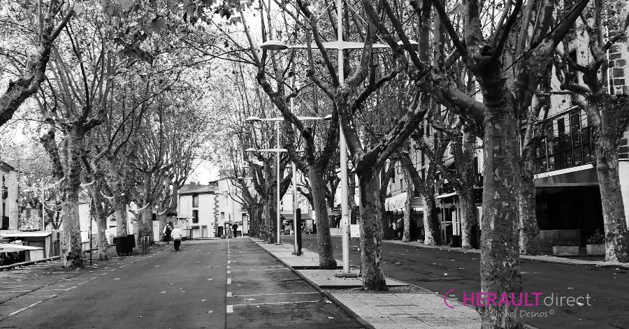 Agde - Des photos aux couleurs du temps : Agde la Perle Noire