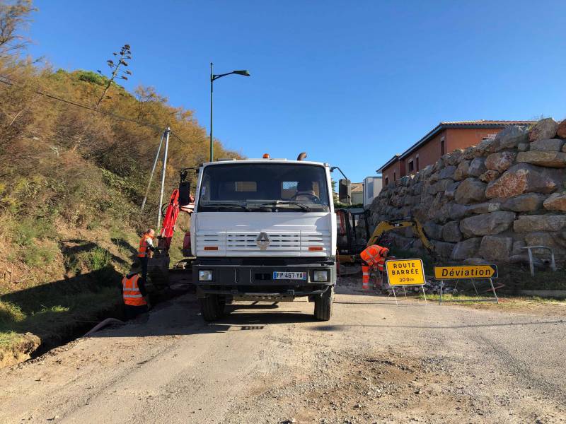 Bessan - Travaux au chemin des Rompudes, en cours d'aménagement jusqu'au chemin du Mairoual