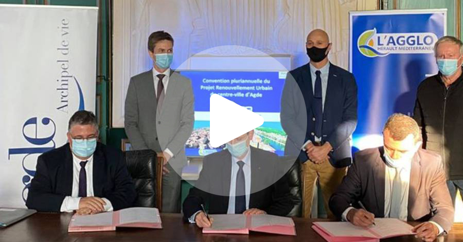 Agde - Visite du Préfet pour la signature du contrat de renouvellement Urbain.