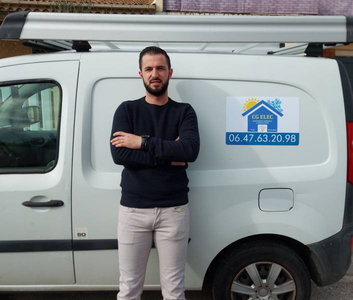 Bessan - Guillaume Carminati propose les services de sa nouvelle entreprise d'électricité