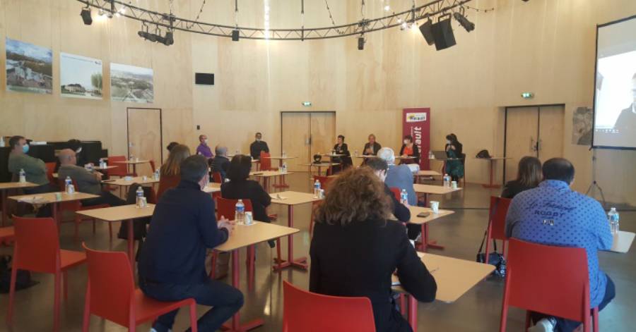 Hérault - Le Département associe les viticulteurs au futur pavillon des vins