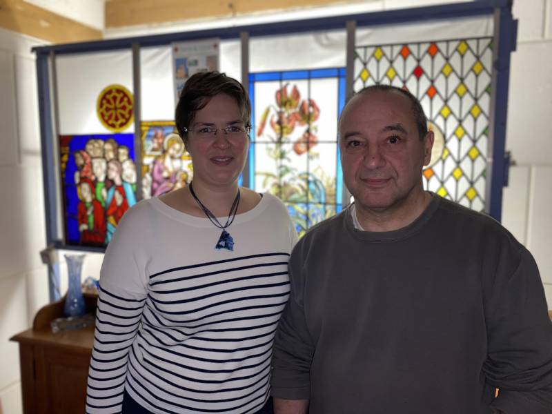 Bessan - Artisans d'art, Nicolas et Karen Péroche valorisent la création de vitraux à Bessan