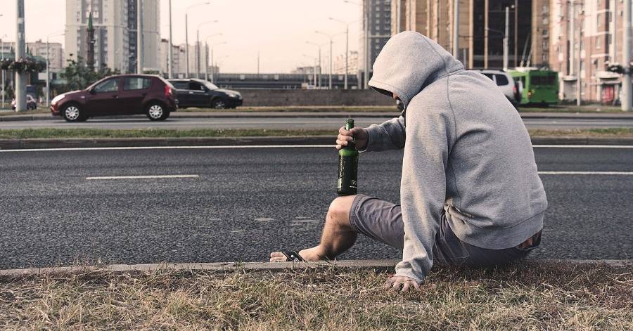 Hérault - Quels sont les facteurs qui prédisposent certains adolescents à l'alcoolisme ?