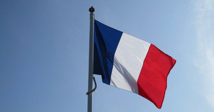 France - Est-il temps de changer de stratégie face au Covid ?