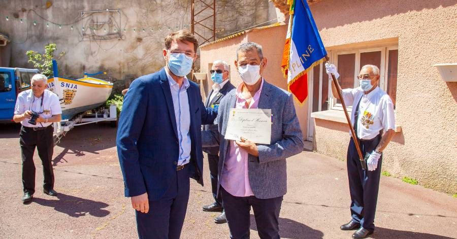 Vias - Diplôme d'Honneur de 25 ans de médaille militaire pour Gérard Allard