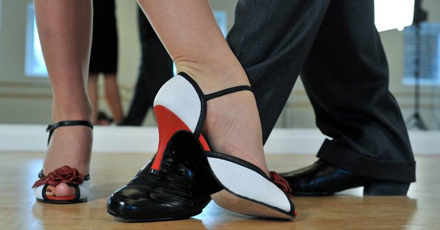 Pézenas - Le CCAS propose de nouveaux après-midis dansants pour les seniors