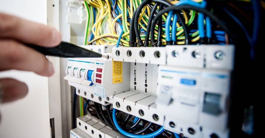 Pézenas - Une ou plusieurs coupures d'électricité le 30 septembre à Pézenas