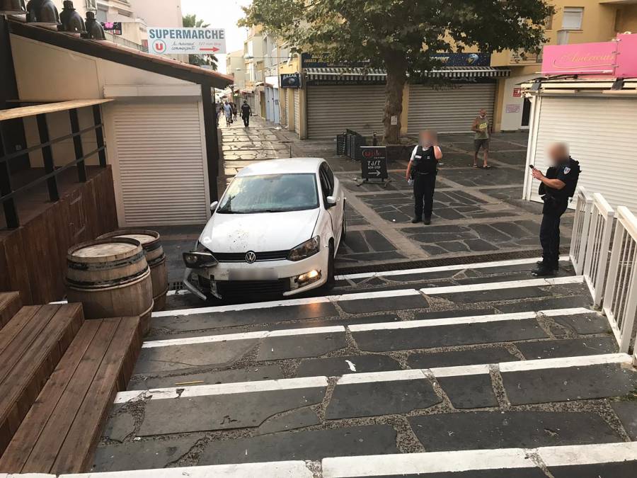 Cap d'Agde - Insolite au Cap d'Agde : Course de stock-car Allée de la Flânerie ! par Hérault-Direct