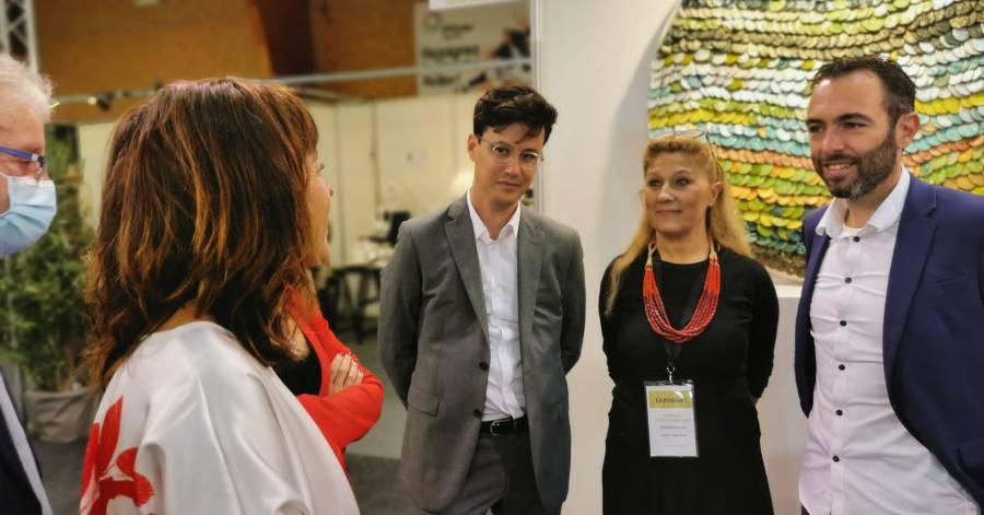 Pézenas - Fabienne Auzolle invitée d'honneur du Salon des Arts et du Feu de Martres-Tolosane