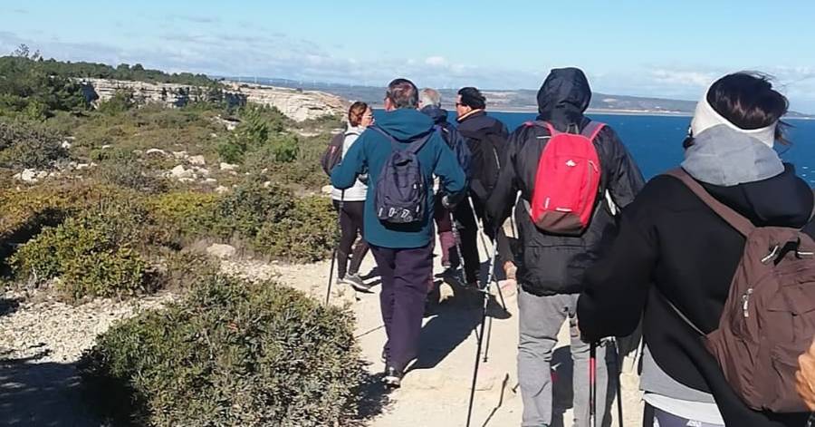 Portiragnes - Les fidèles marcheurs de Portiragnes sur le sentier du Guetteur !