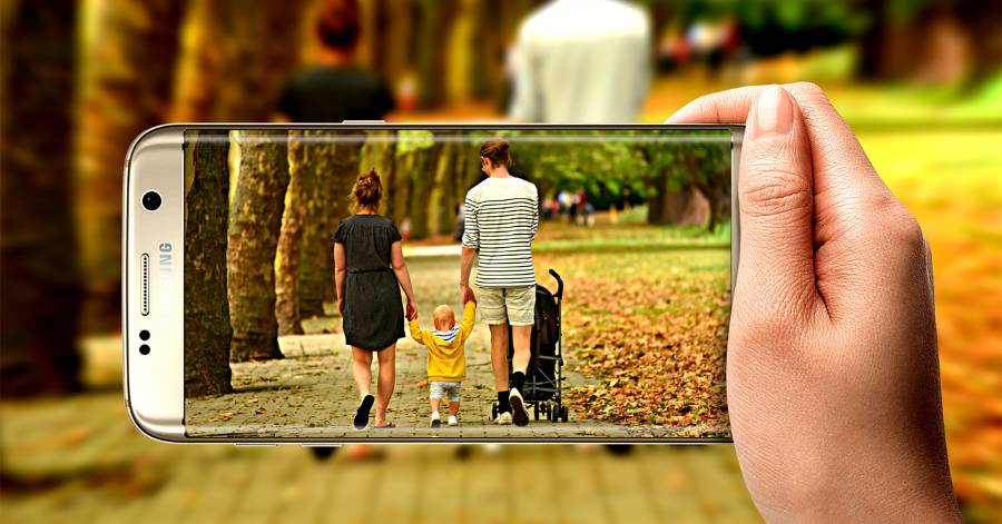 Hérault - Se séparer des parents pour grandir : quelle marge pour les ados dans un monde connecté ?