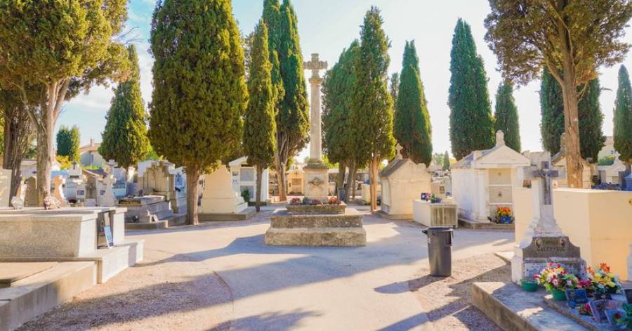 Vias - Des travaux au cimetière vieux de Vias !