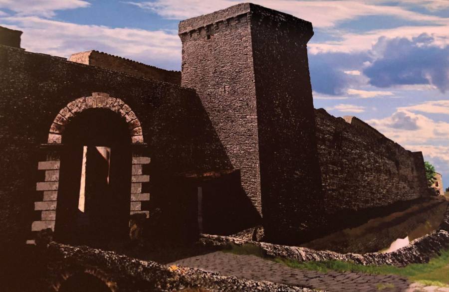 Bessan - La Guilde invite à découvrir le castrum avec ses murailles, tours et portes