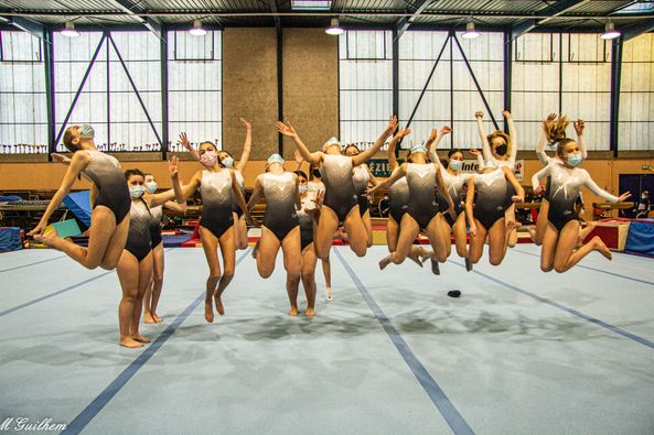 Bessan - Les gymnastes du collège Victor Hugo championnes de l'Hérault de sport scolaire