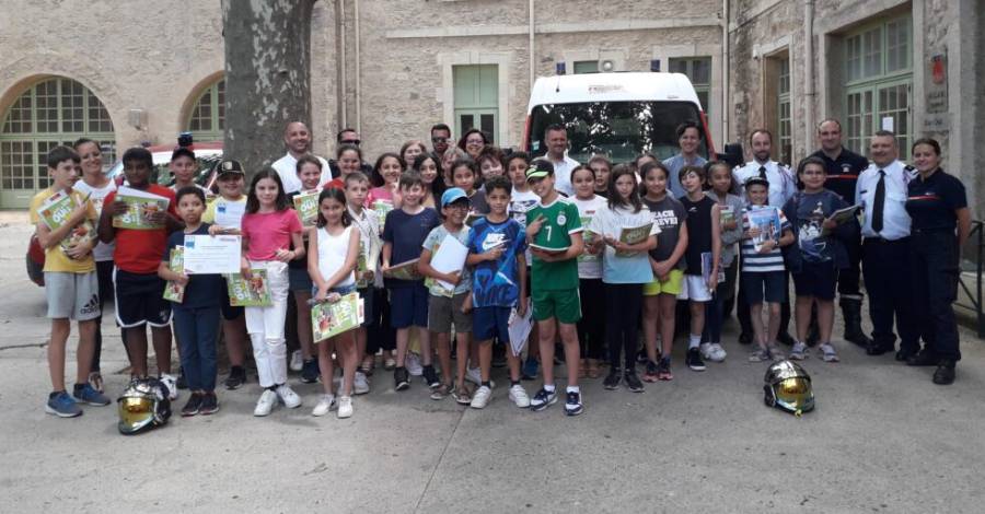 Pézenas - Sensibilisation aux gestes qui sauvent pour les élèves de CM2 de Pézenas