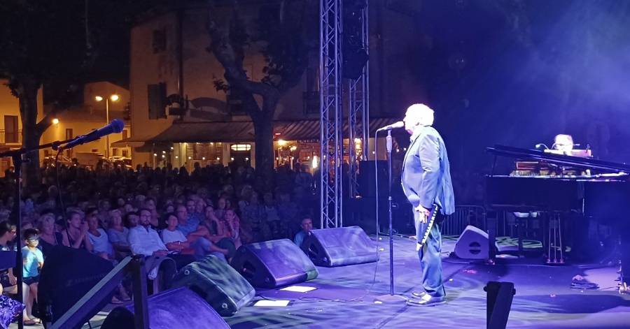 Vias - Retour en images sur le concert de Michel Jonasz à Vias !