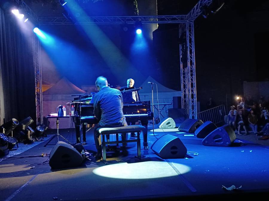 Vias - Retour en images sur le concert de Michel Jonasz à Vias !