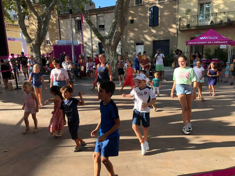 Bessan - Hérault Vacances anime la Promenade et marque la fin de la saison estivale