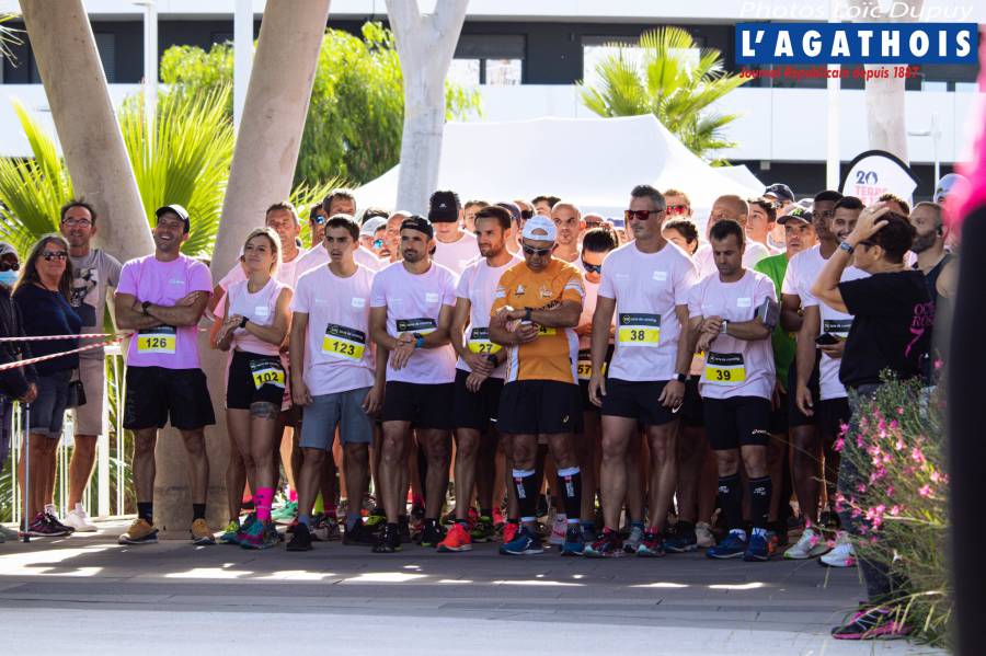 Cap d'Agde - Affluence record pour la Course Rose au Cap d'Agde ! 1500 participants !