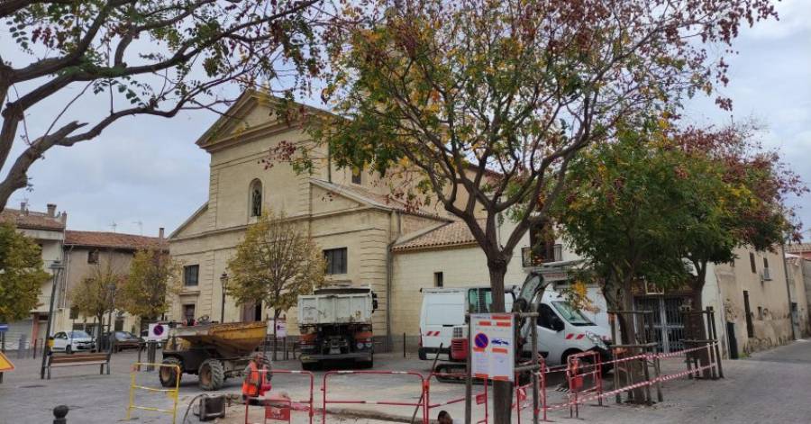 Marseillan - Travaux du cœur de ville, les commerces restent accessibles !