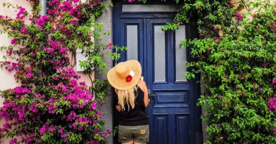 Marseillan - Des fleurs dans ma rue grace au permis de végétaliser