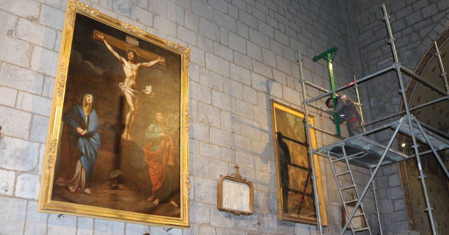 Vias - Restauration d'un tableau de l'église de Vias