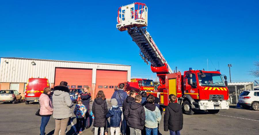 Vias - Des jeunes Viassois à la rencontre des pompiers !