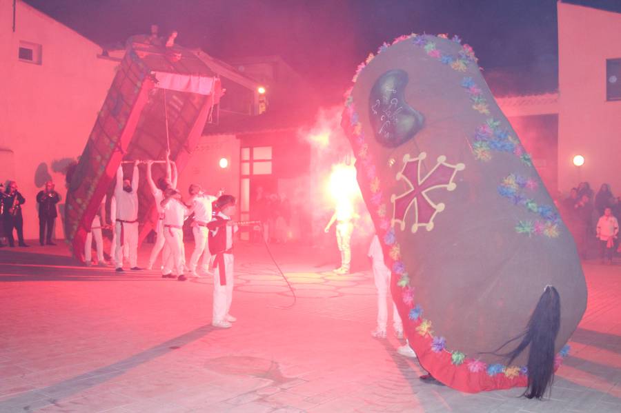 Vias - La soirée des Carnavaliers ouvre le bal d'un week-end festif à Vias !