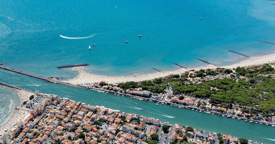Agde - Une visite extraordinaire : La Tamarissière, un écrin unique !