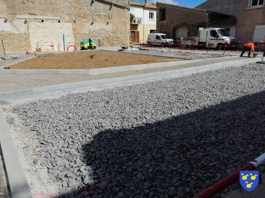 Pomérols - Le chantier du nouveau parking de la rue du Tour d'enceinte se poursuit normalement