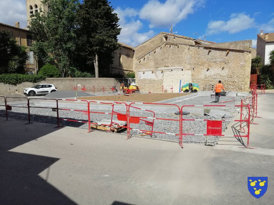 Pomérols - Le chantier du nouveau parking de la rue du Tour d'enceinte se poursuit normalement