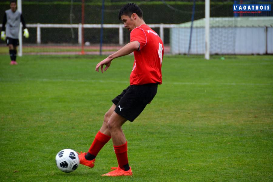 Football Agde - Les U19 du RCO Agde remportent la Coupe de l'Hérault 2023 de football